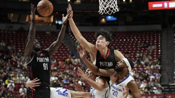 得分上双！杨瀚森完成开拓者生涯首秀