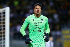 aoke-乌迪内斯门将涉嫌故意下注自己吃黄牌，下周二审判&amp;可能禁赛4年